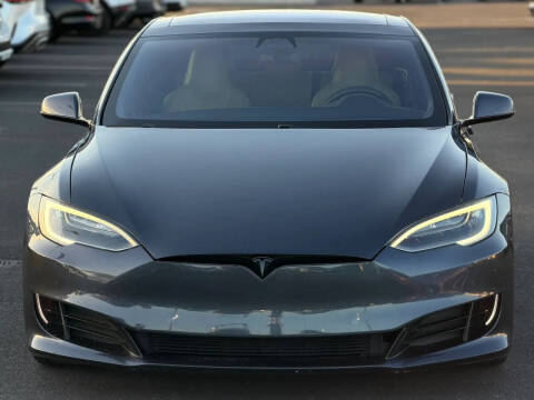 2016 Tesla Model S