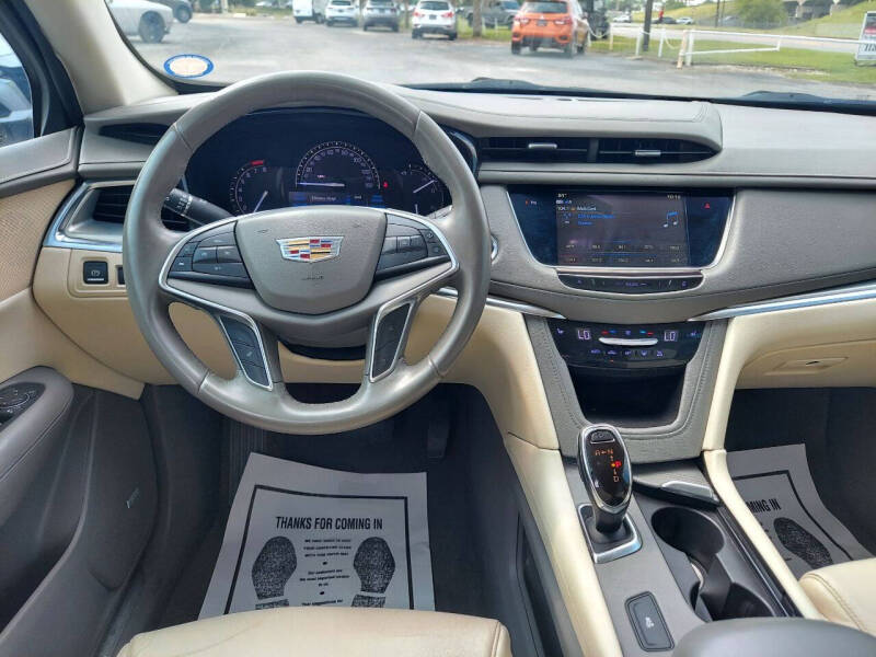 2018 Cadillac XT5 Luxury