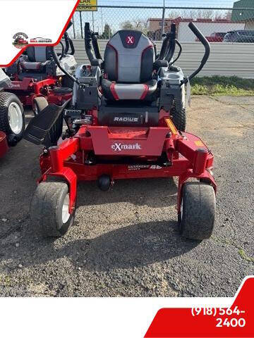 2026 Exmark RADIUS E-SERIES