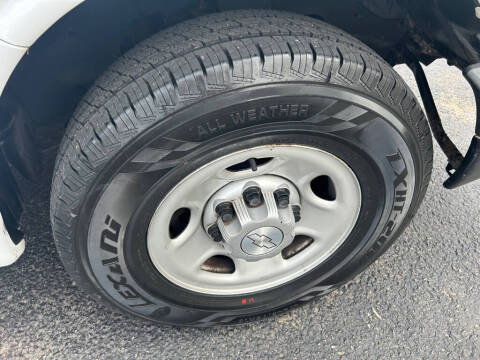 2017 Chevrolet Express 2500