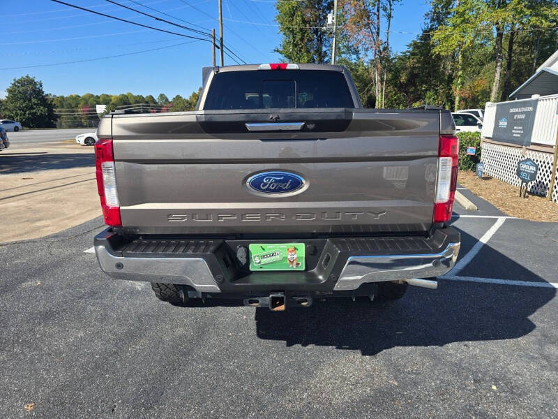 2019 Ford F-350 Super Duty Lariat