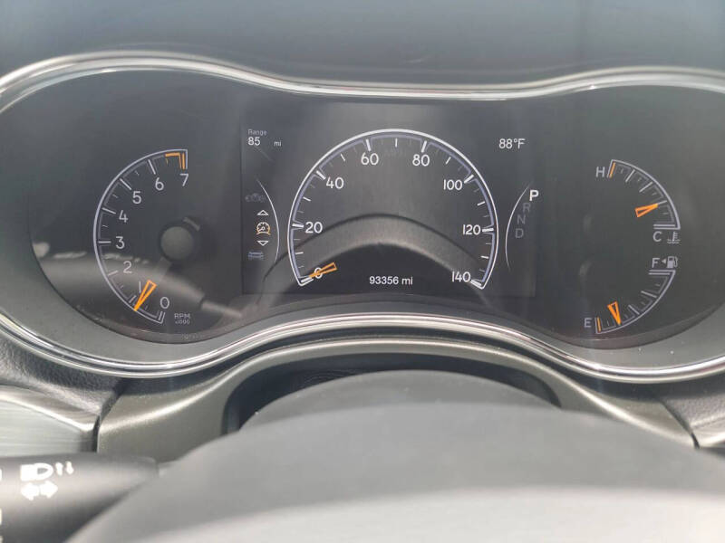 2020 Jeep Grand Cherokee Altitude