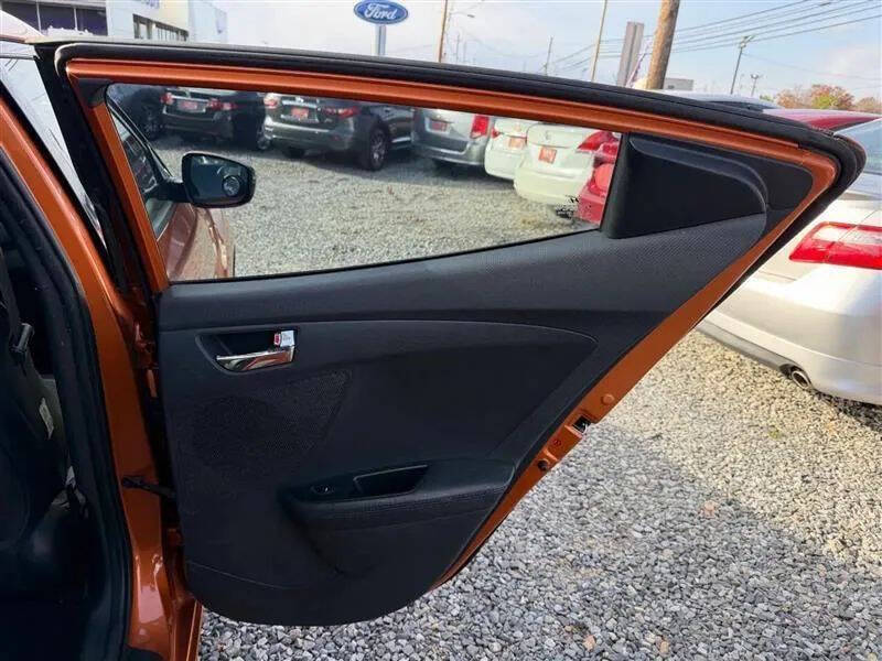2012 Hyundai Veloster