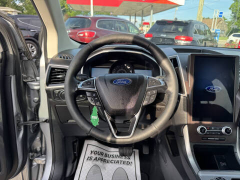 2021 Ford Edge SEL