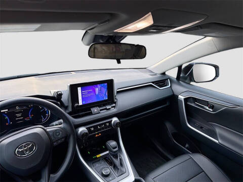 2025 Toyota RAV4 Hybrid Woodland Edition