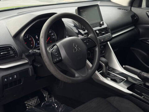 2022 Mitsubishi Eclipse Cross LE