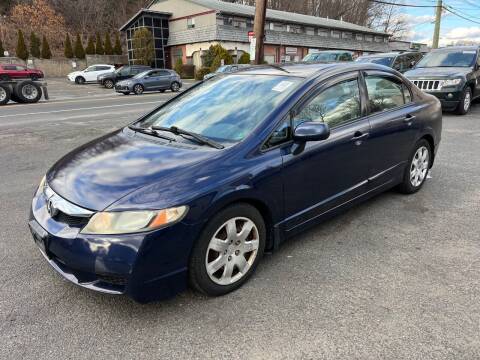 2009 Honda Civic for sale at ERNIE'S AUTO in Waterbury CT