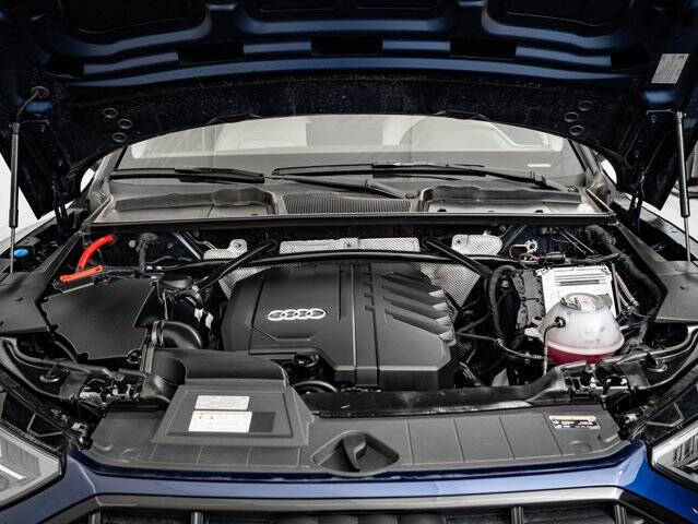 2025 Audi Q5 quattro Premium 40 TFSI