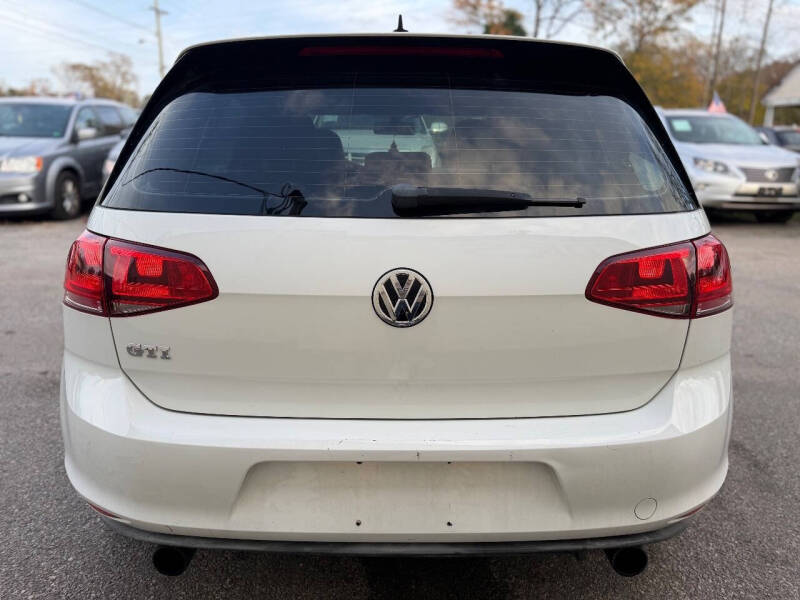 2015 Volkswagen Golf GTI SE