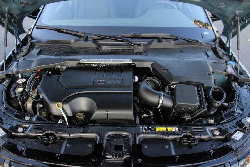 2024 Land Rover Range Rover Evoque P250 Dynamic SE