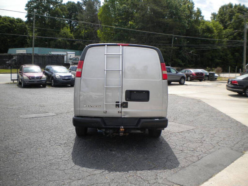 2008 Chevrolet Express 2500