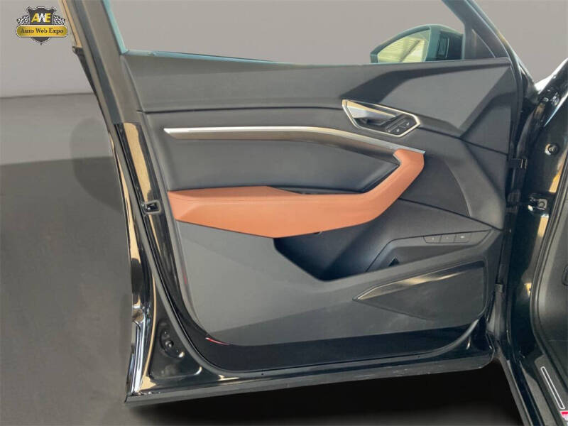 2022 Audi e-tron Sportback quattro Premium Plus S line