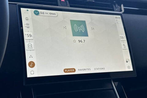 2026 Land Rover Range Rover Evoque P250 Dynamic SE