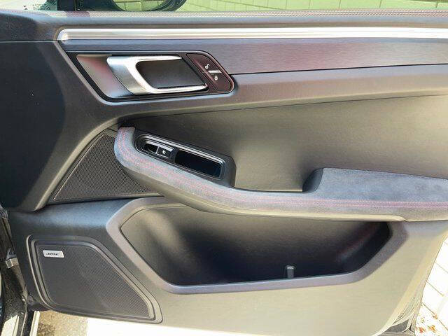 2017 Porsche Macan GTS