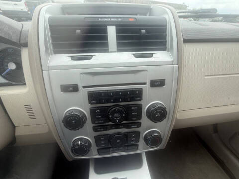 2011 Mercury Mariner I4