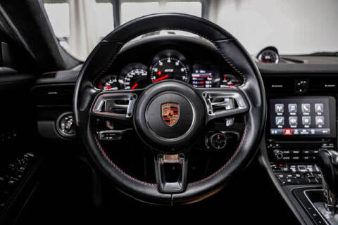 2018 Porsche 911 Carrera GTS