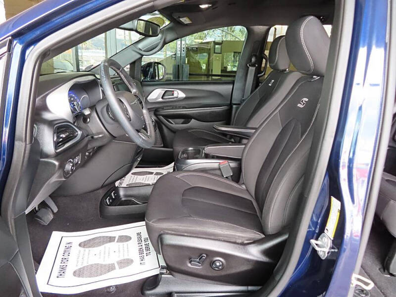 2018 Chrysler Pacifica Touring Plus