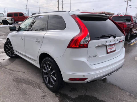 2017 Volvo XC60 T6 Dynamic