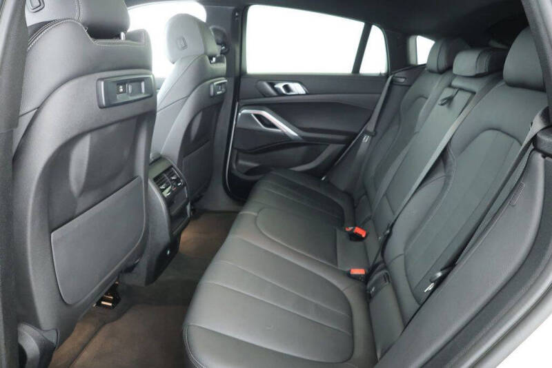 2022 BMW X6 xDrive40i