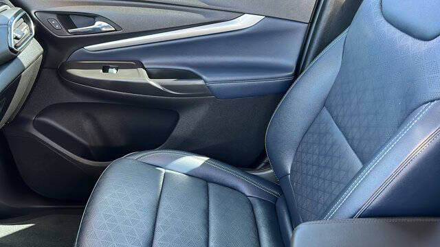 2023 Chevrolet Bolt EUV LT