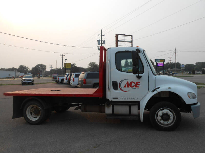 2007 Freightliner M2 106