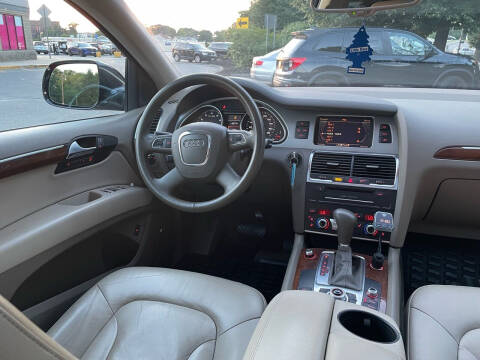 2011 Audi Q7 3.0T quattro Premium Plus