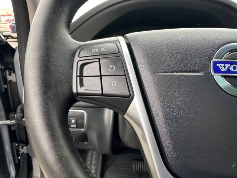 2017 Volvo XC60 T6 Dynamic