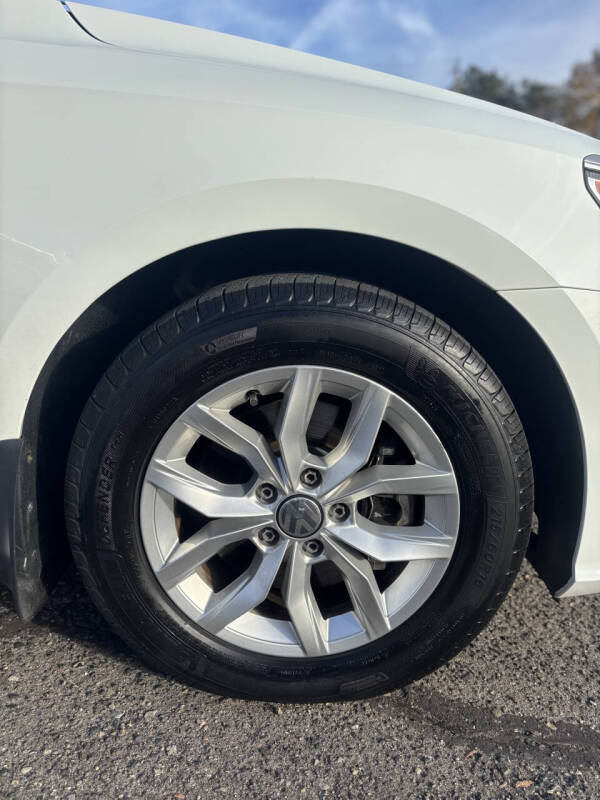 2016 Volkswagen Passat 1.8T S