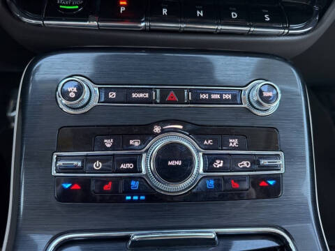 2021 Lincoln Nautilus Reserve