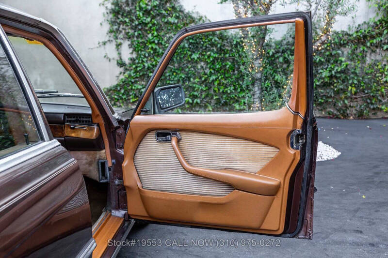 1979 Mercedes-Benz 450-Class