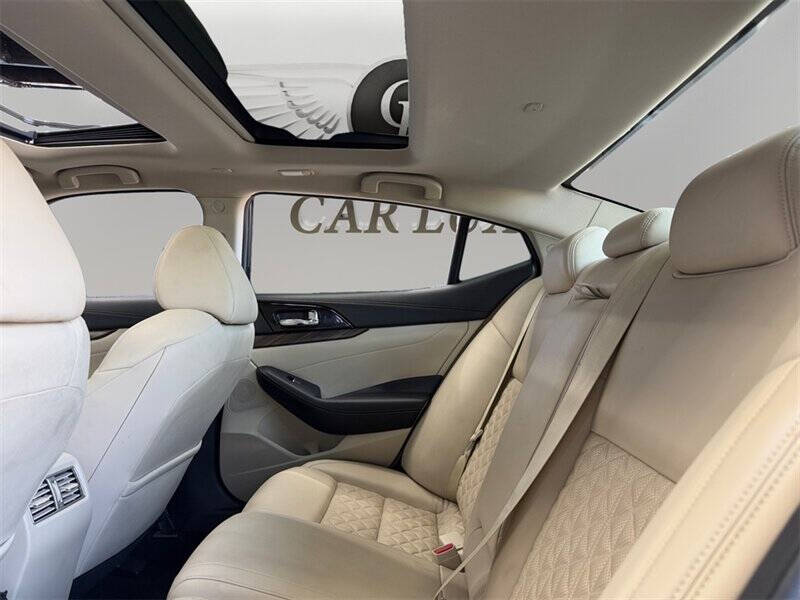 2016 Nissan Maxima Platinum