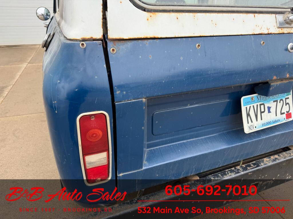 1977 International Scout 184
