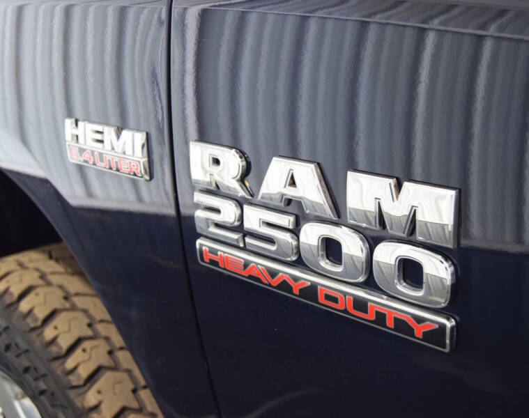 2015 RAM Ram 2500 Pickup Tradesman photo 38