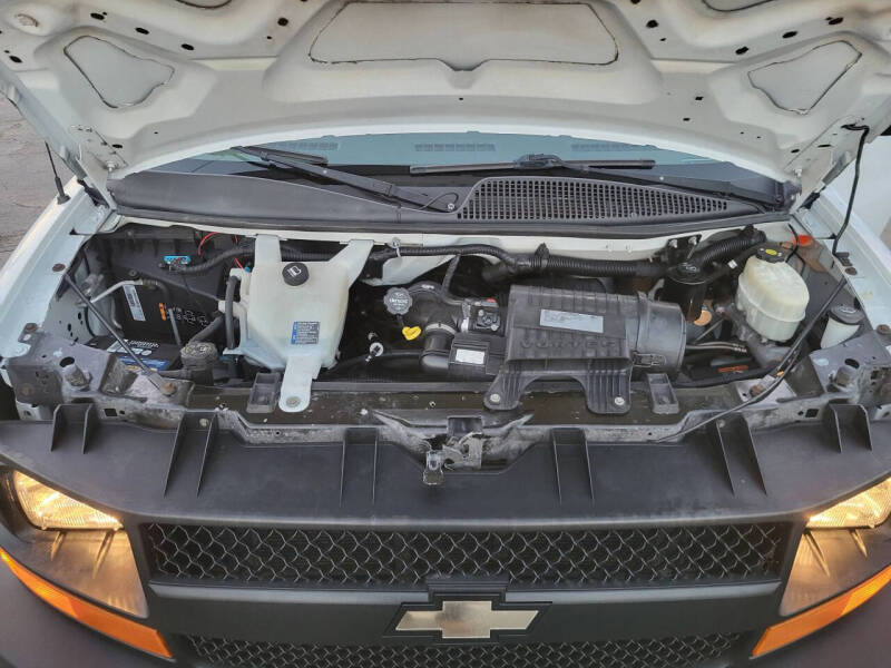 2017 Chevrolet Express 2500