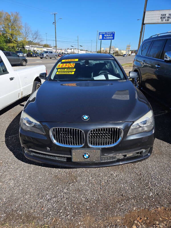 2011 BMW 7 Series 740i photo 13