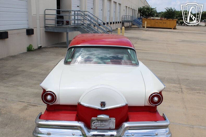 1957 Ford Fairlane