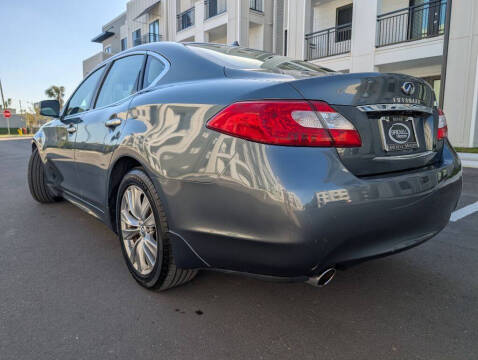 2012 Infiniti M37