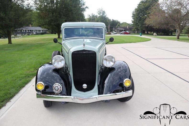 1933 Plymouth Model PC