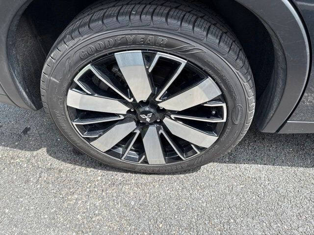 2025 Mitsubishi Outlander