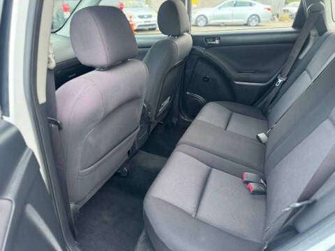 2004 Toyota Matrix XR