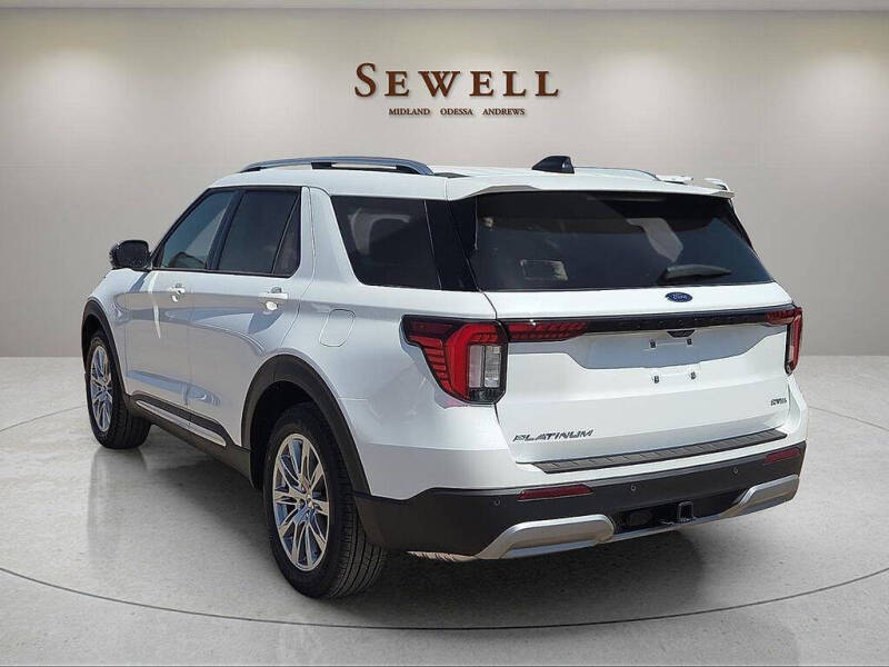 2026 Ford Explorer Platinum