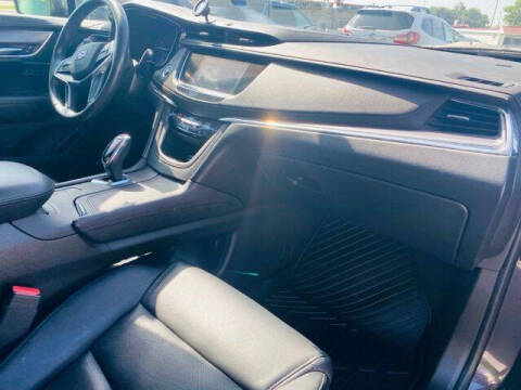 2017 Cadillac XT5 Premium Luxury