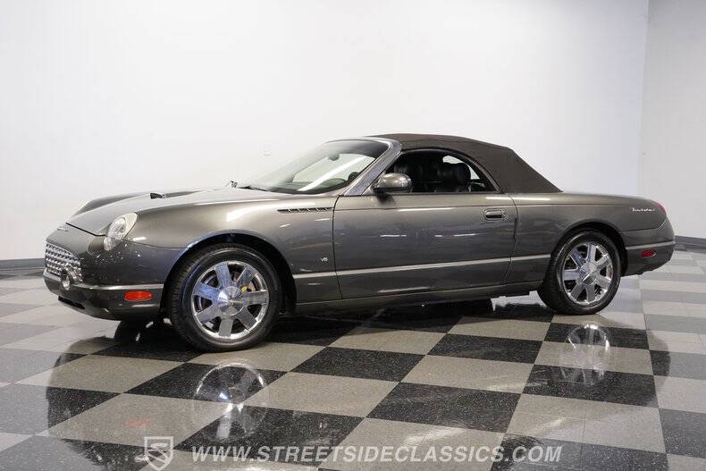 2003 Ford Thunderbird