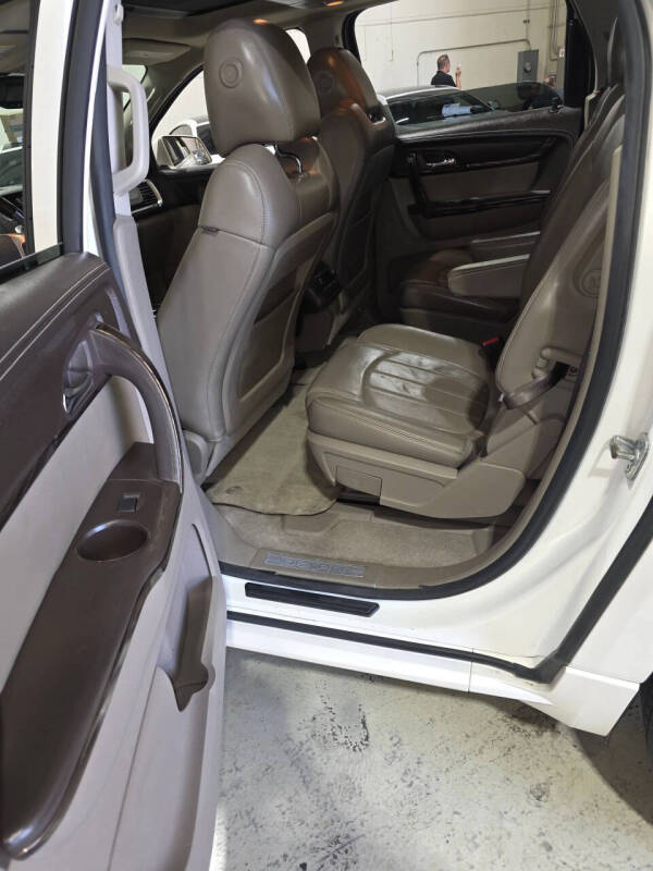 2013 GMC Acadia Denali