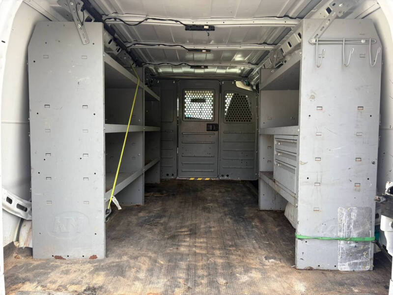 2019 Chevrolet Express 2500