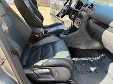 2010 Volkswagen GTI Base PZEV