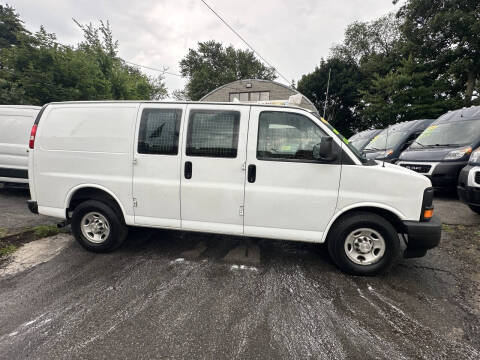 2017 Chevrolet Express 2500