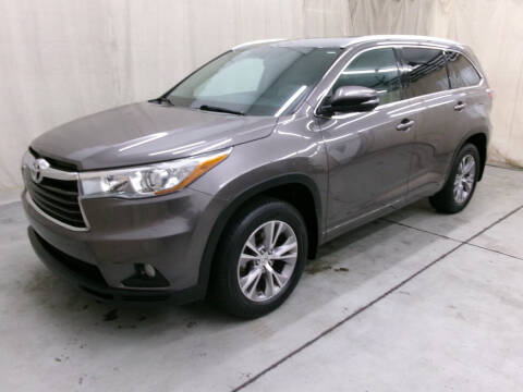 2015 Toyota Highlander for sale at Paquet Auto Sales in Madison OH