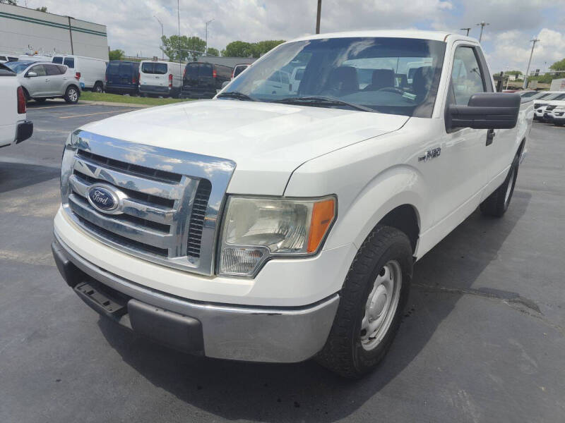 2012 Ford F-150 XL Regular Cab 126-in's photo
