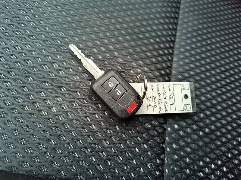 2019 Mitsubishi Outlander ES